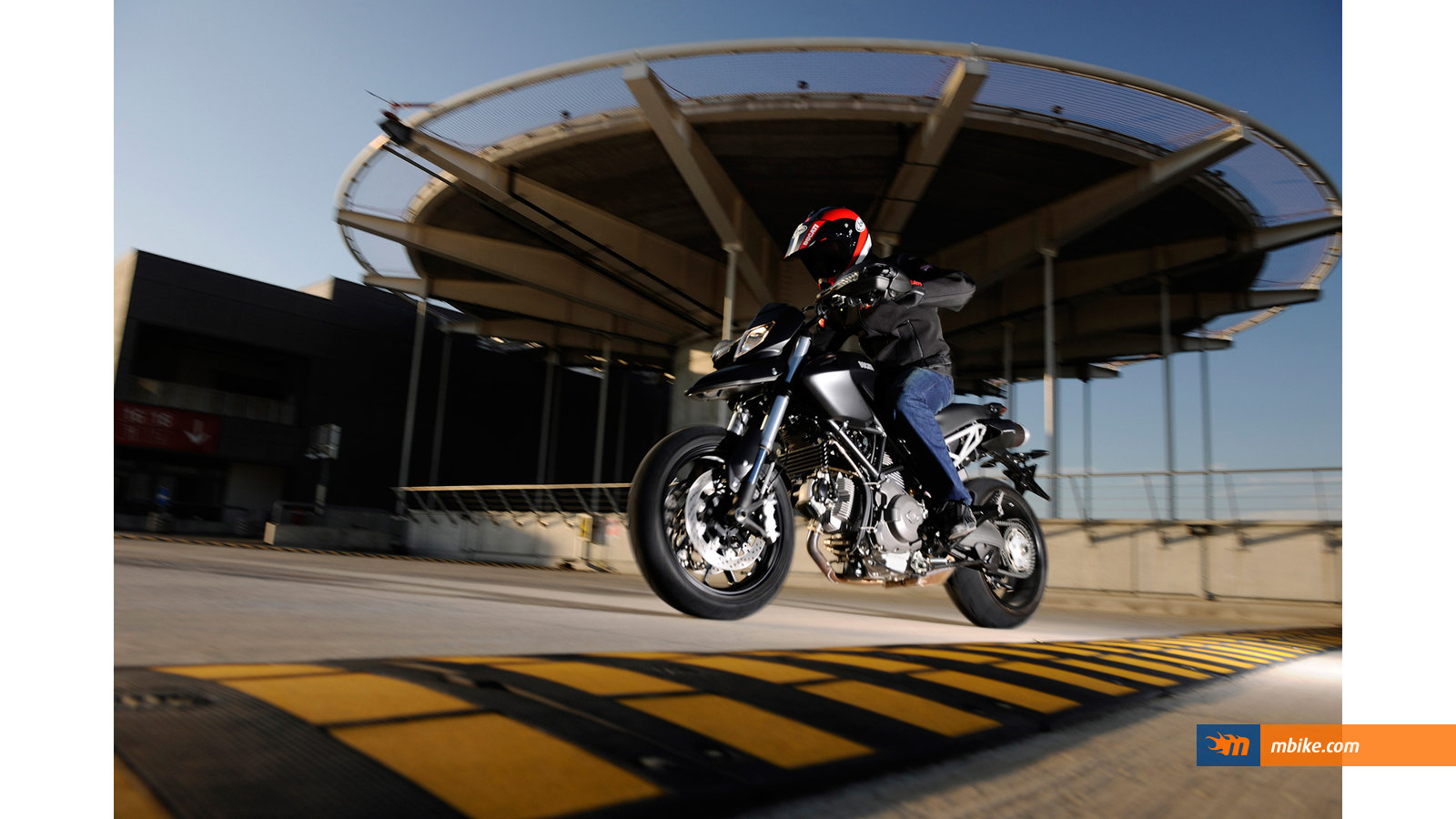 2011 Ducati Hypermotard 796