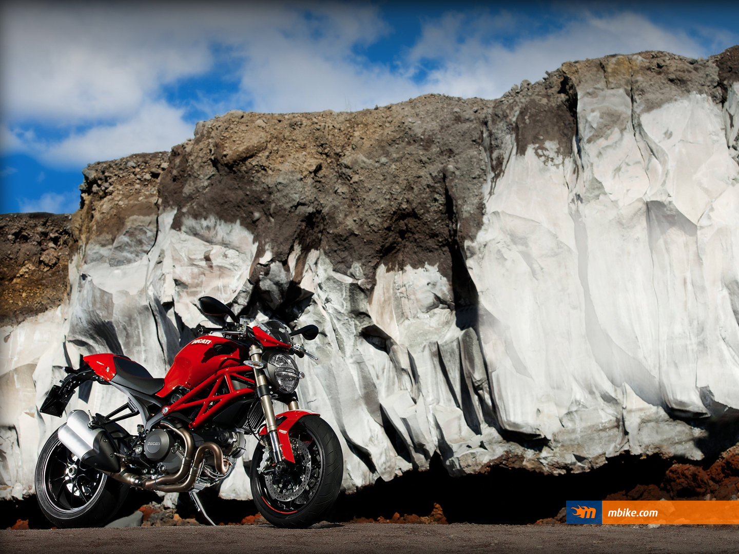 2012 Ducati Monster 1100 EVO