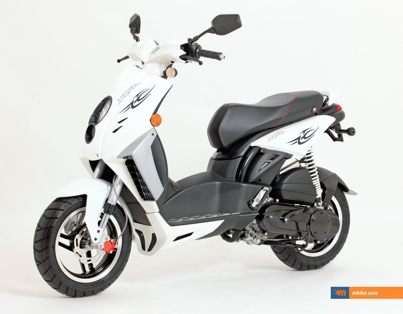 2011 Peugeot Blaster Ice Blade