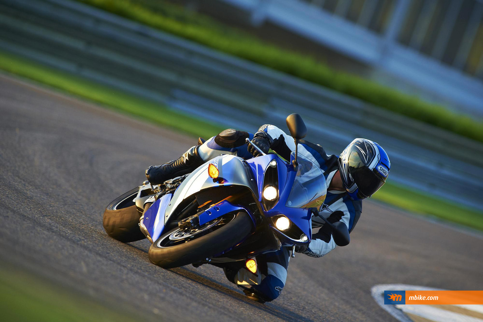 2012 Yamaha YZF-R1