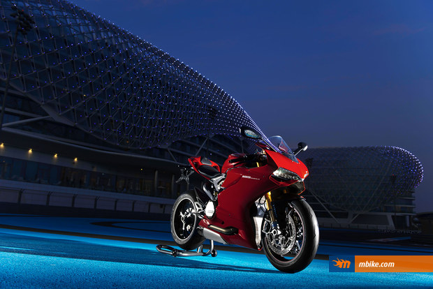 2013 Ducati Superbike 1199 Panigale S