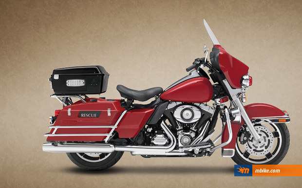 2013 Harley-Davidson FLHP Road King Fire/Rescue