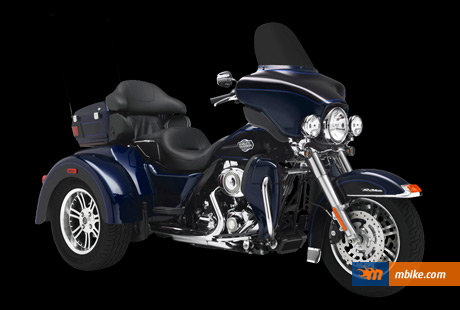 2013 Harley-Davidson FLHTCUTG Tri Glide Ultra Classic