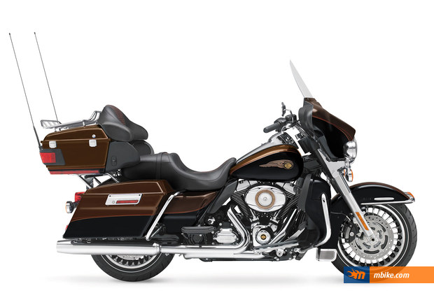 2013 Harley-Davidson FLHTK Electra Glide Ultra Limited 110th Anniversary
